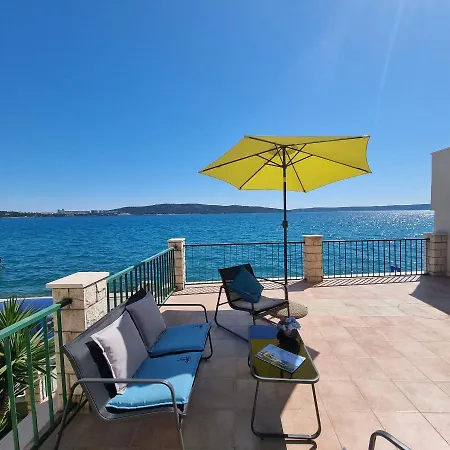 Apartment Seascape Kastela