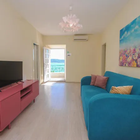 Apartment Seascape